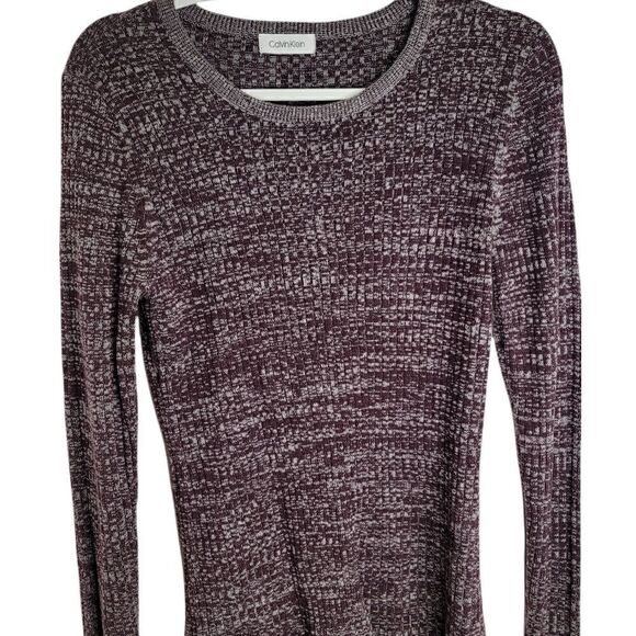 Calvin Klein Sweater    - Picture 2 of 4